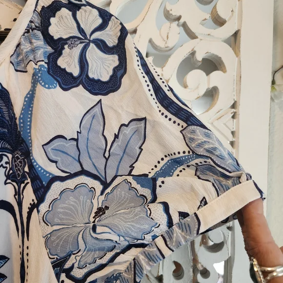 TORI RICHARD DRESS BUTTON DOWN BRAIDED BELT SHORT SLEEVES FLORAL NWOT SIZE SMALL - Picture 13 of 15